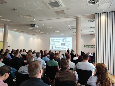 Infoveranstaltung 'Wasserschutz und Pflanzenschutz' im Rahmen der landesweiten Aufgaben § 28 NWG - © Lea Ball Infoveranstaltung 'Wasserschutz und Pflanzenschutz' im Rahmen der landesweiten Aufgaben § 28 NWG